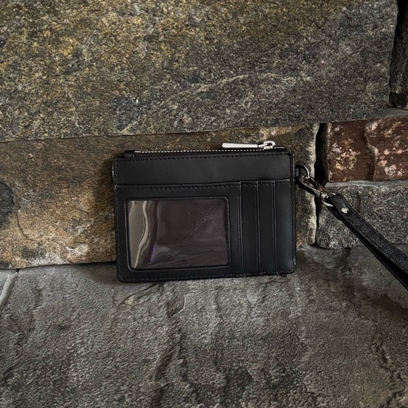 NWOT Michael Kors Logo Patent Leather Card Case Wallet Wristlet - Picture 2 of 13